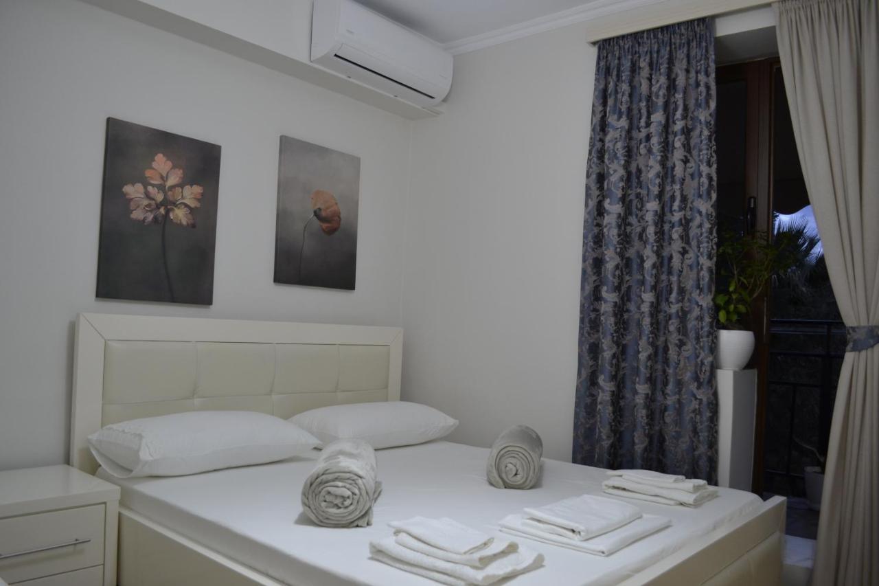 Aria Apartment Berat Kültér fotó